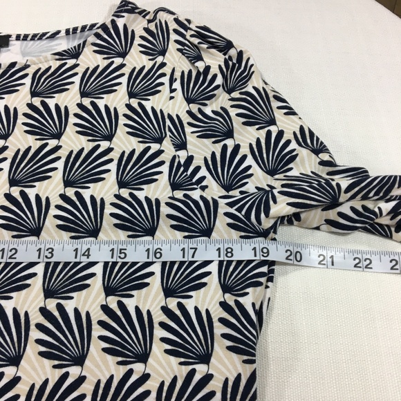 Ann Taylor Factory Long Sleeve Leaf Design Shirt L - Picture 4 of 7
